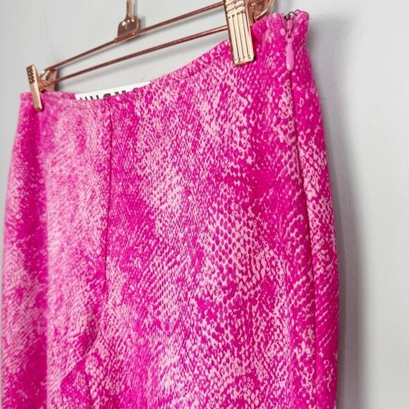 URBAN OUTFITTERS | NEW Vivica Soft Faux Suede Pink Snake Print Women’s Size 4 - Picture 4 of 12